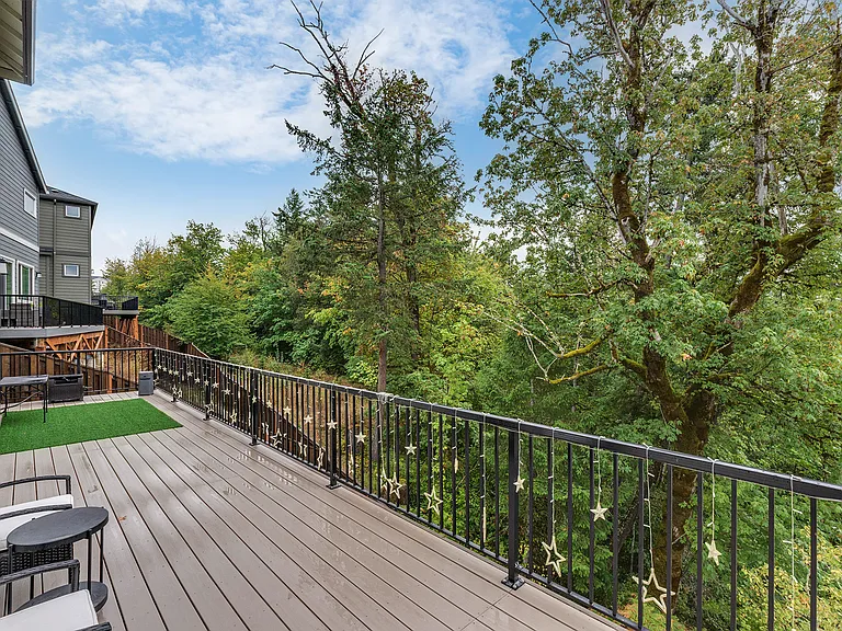 15080 NW Legend St — Photo 32