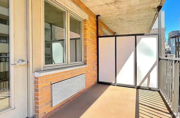 Rented by Compass | media 7