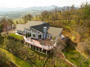 671 S Stage Rd, Medford, OR 97501