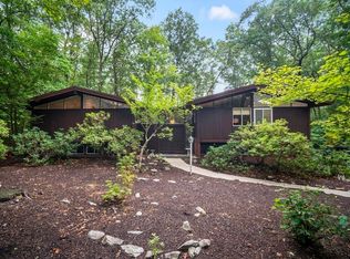 39 Indian Ridge Rd, Natick, MA 01760
