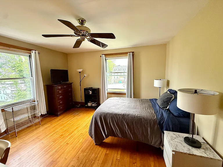 Bedroom #1