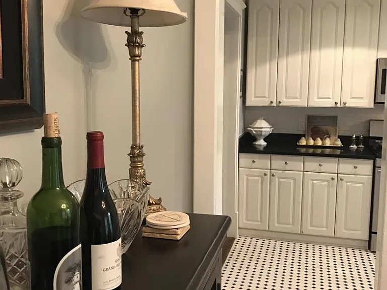 Beautifully renovated kitchen opens to dining room
