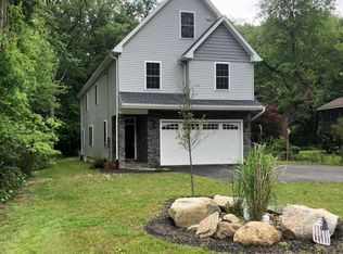 3530 Garnet Mine Rd, Garnet Valley, PA 19060