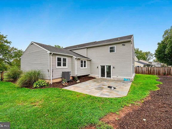 4th image of 17132 Hoskinson Rd