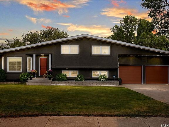 2nd image of 1623 General CRESCENT