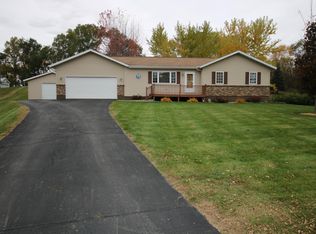 111 W Ridgeview Dr, Starbuck, MN 56381
