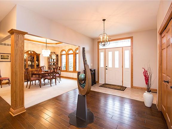 3rd image of 12193 Devington Ct
