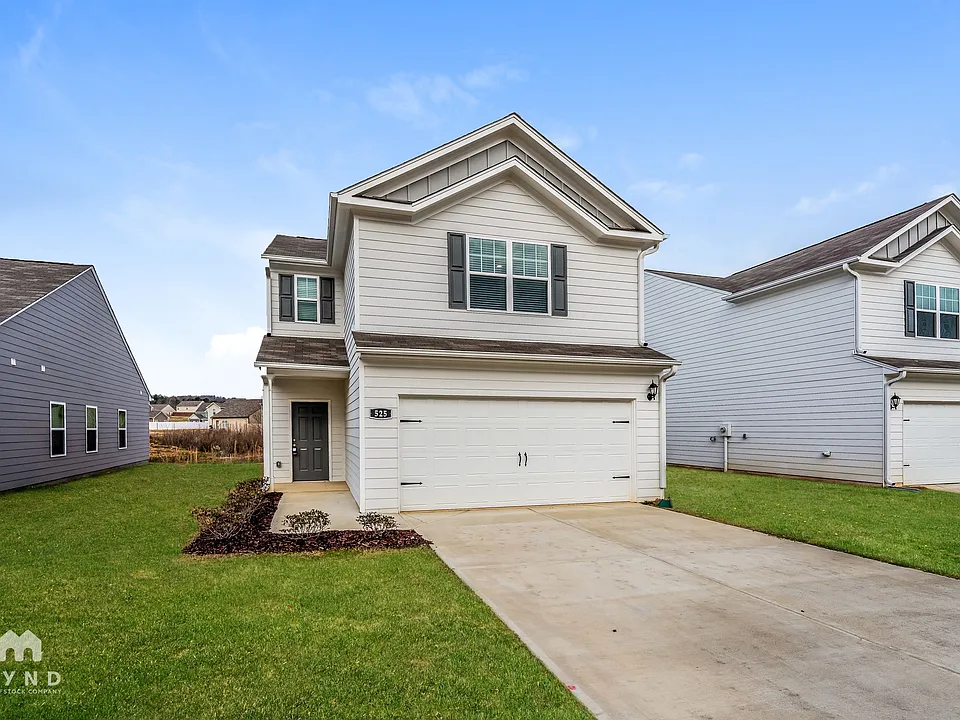 525 Clover Cir