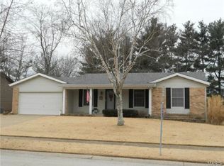 1112 Teson Rd, Hazelwood, MO 63042