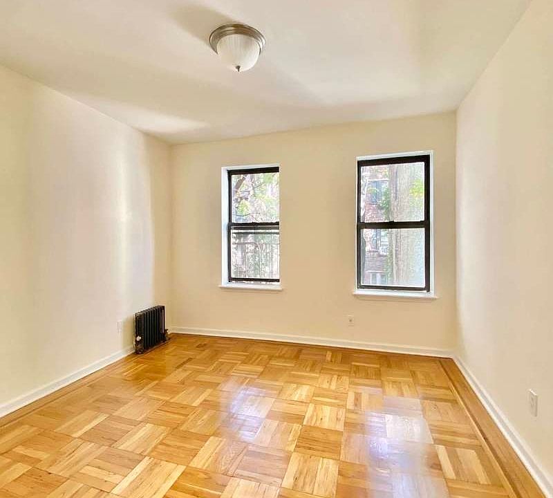 1st image of 433 E 9th St APT 6