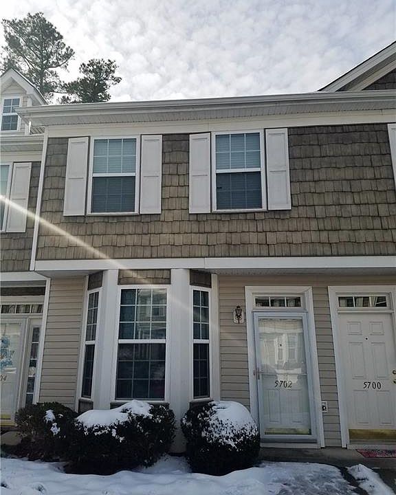 1st image of 5702 Erin Dr #111