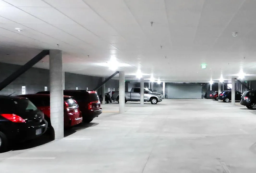 Blue Dot Place — Photo 4