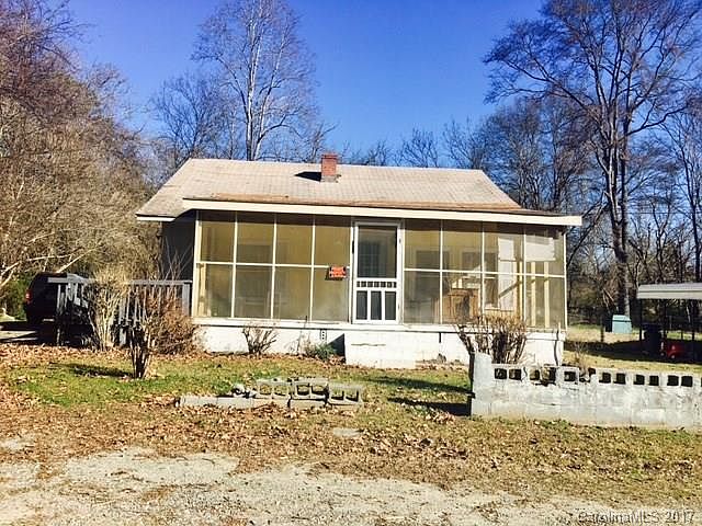 1st image of 128 Oak Grove Ave
