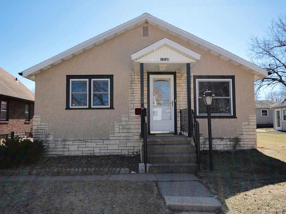 1st image of 1538 Barlow St