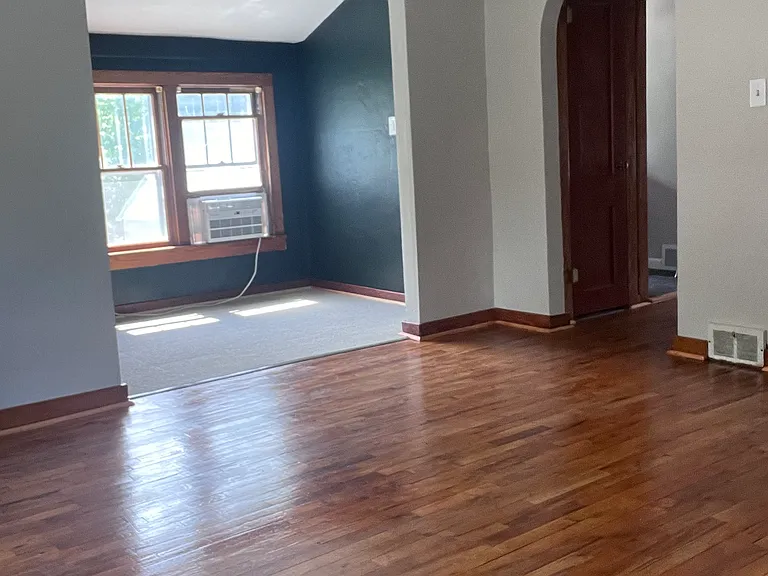 108 N North St — Photo 15