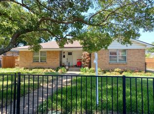 11315 Lochwood Blvd, Dallas, TX 75218