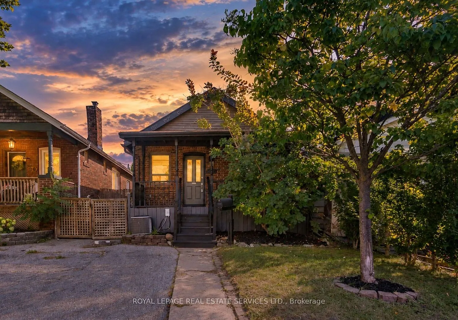 3 bed, $2,950 — Photo 2