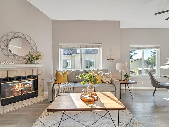 3rd image of 705 W Fremont Ave APT 2