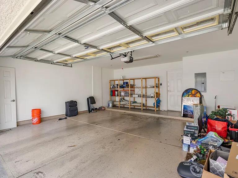 2450 W Glenrosa Ave #9 — Photo 25