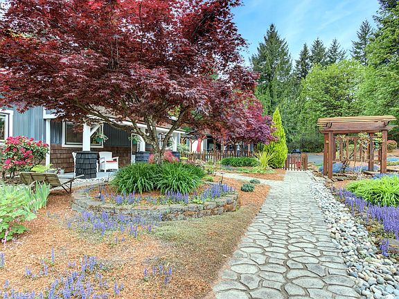 3rd image of 17123 NE 299th St