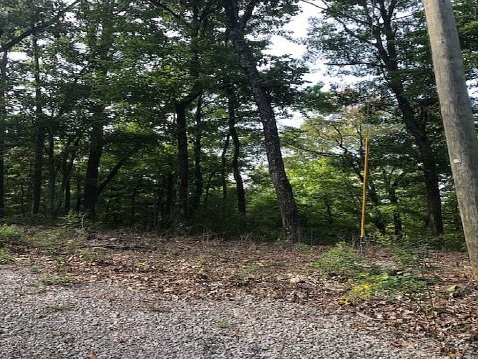 2nd image of Hardwood Hollow Way