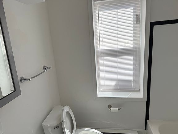 3rd image of 2324 Madison Ave #3