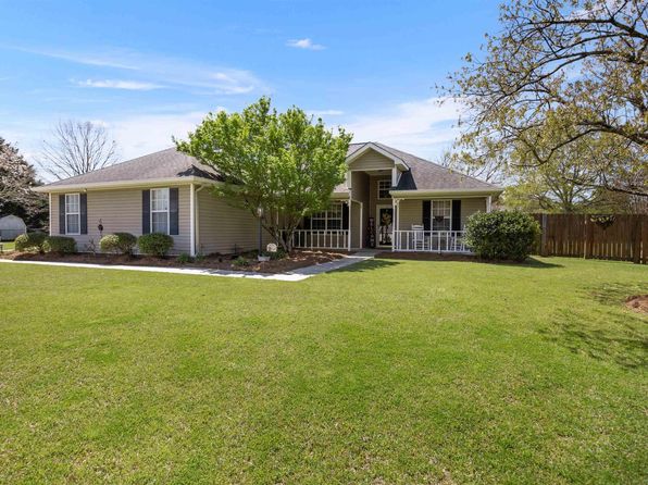 104 Birkdale Ct