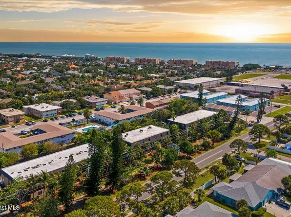 1020 Pinetree Dr APT 4, Satellite Beach, FL 32937