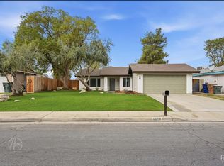 6608 Edgemont Dr, Bakersfield, CA