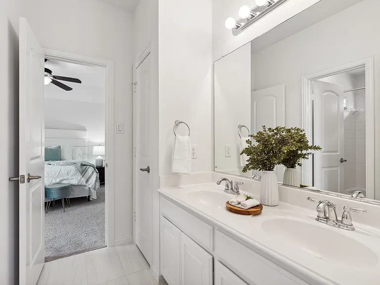 5637 Belton Ln — Photo 21