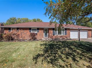 1010 SE 2nd Ter, Lees Summit, MO 64063