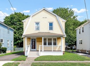 89 Bradley Ave, Hamden, CT 06514