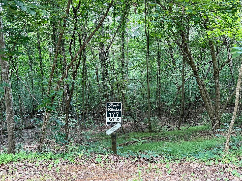 1st image of 177 Moonstone Ln