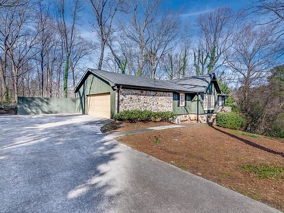 3rd image of 3624 Rainbow Cir