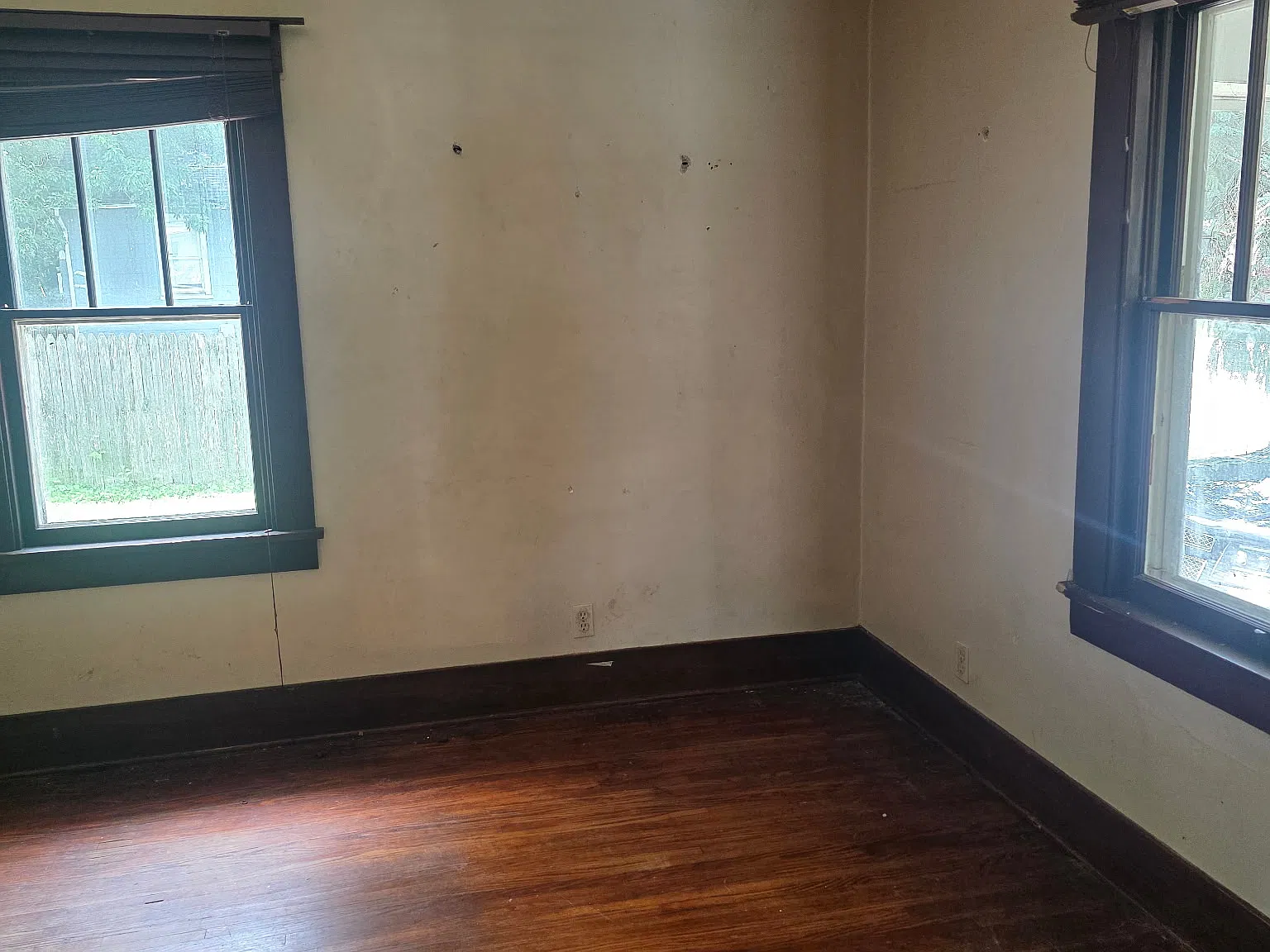 2 bed, 864 sqft, $900 — Photo 1