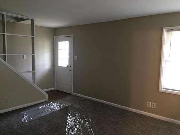3rd image of 2130 Wichert Dr