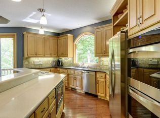 8940 Vandegriff Way, Maple Grove, MN 55311