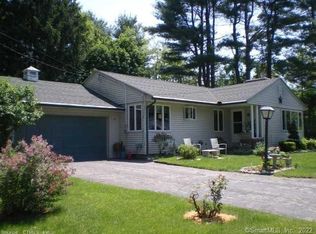 15 George Ave, Quinebaug, CT 06262