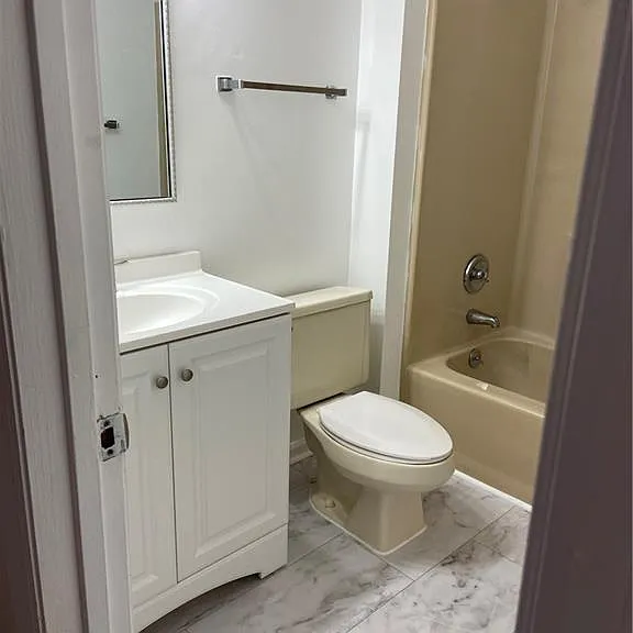 5294 Treetops Dr #I-203 — Photo 14