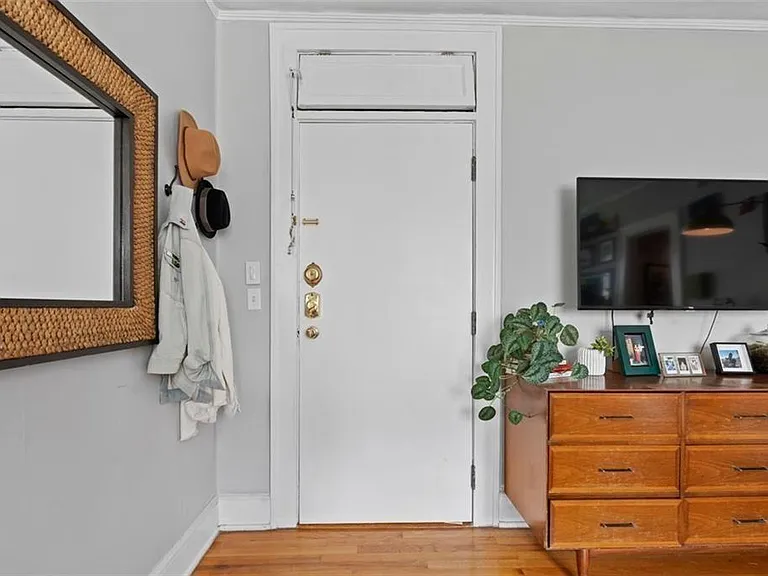 70 Sheridan Dr NE #12 — Photo 3