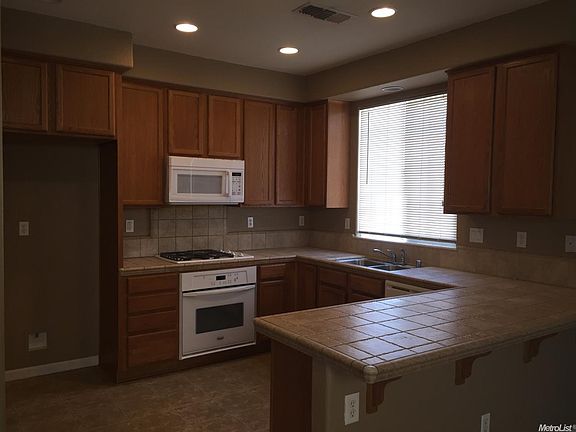 2nd image of 17255 S Three Oaks Ln