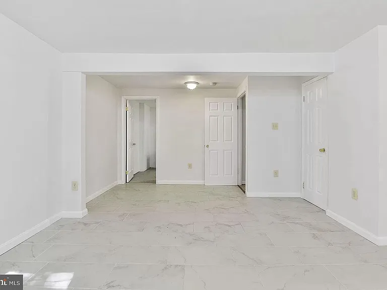 10606 Tuppence Ct — Photo 21