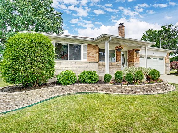 3rd image of 3609 Krierview Dr