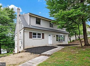 1018 Nissley Rd, Lancaster, PA 17601
