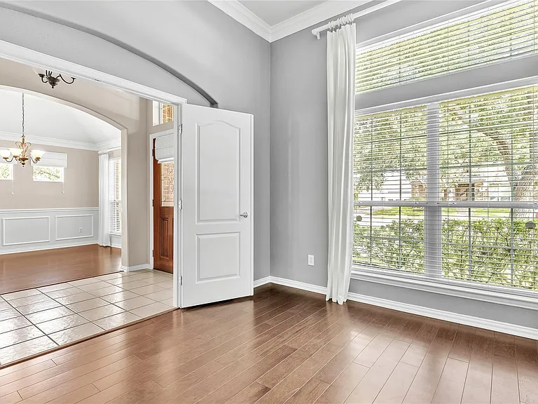 2714 Pebble Creek Dr — Photo 6