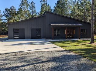 723 Providence Rd, Whigham, GA 39897