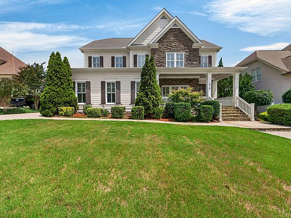 2nd image of 1013 Chessridge Way