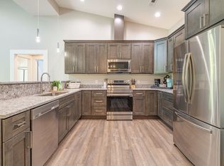 689 S Turkey Creek Rd, Leicester, NC 28748