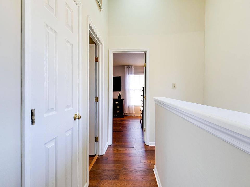 1st image of 4922 Bunclody Ct