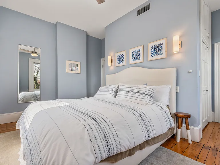 40 Chestnut St #2 — Photo 13